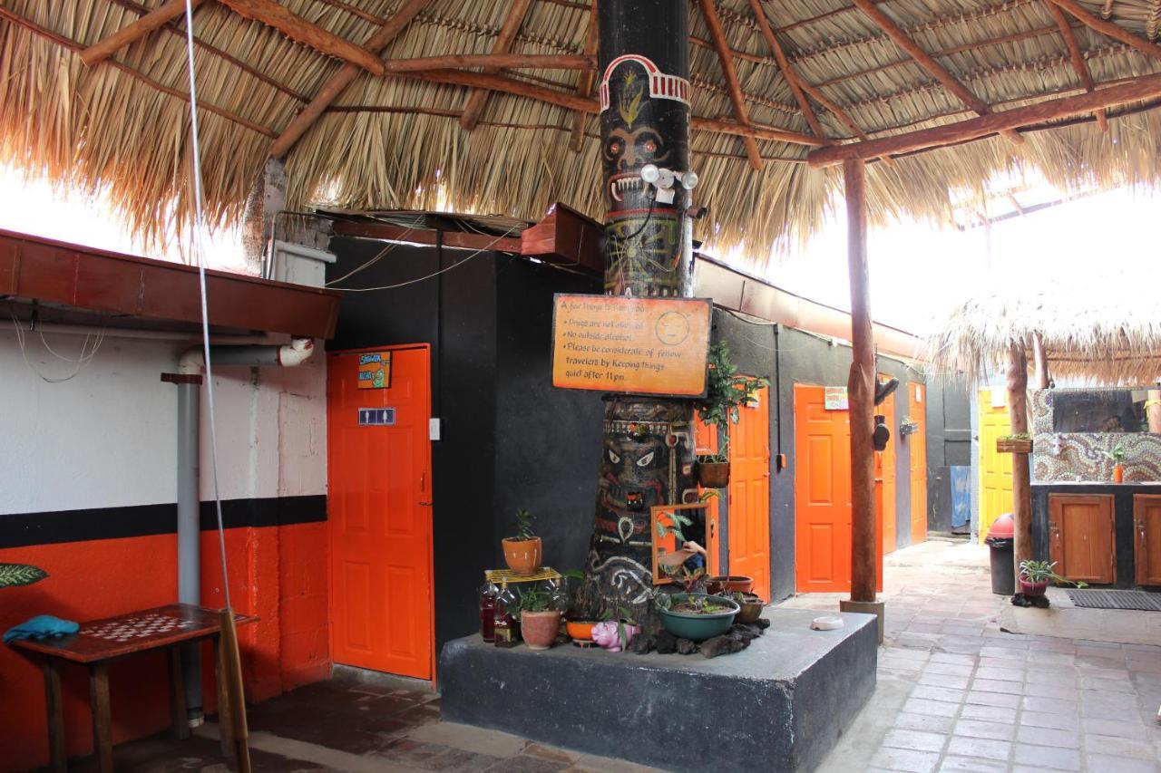 Bigfoot Hostel León Zewnętrze zdjęcie